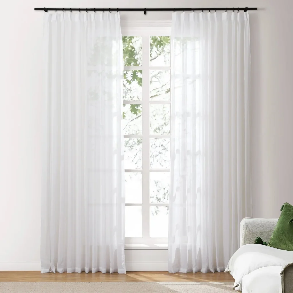 Two pages curtain | Scandina